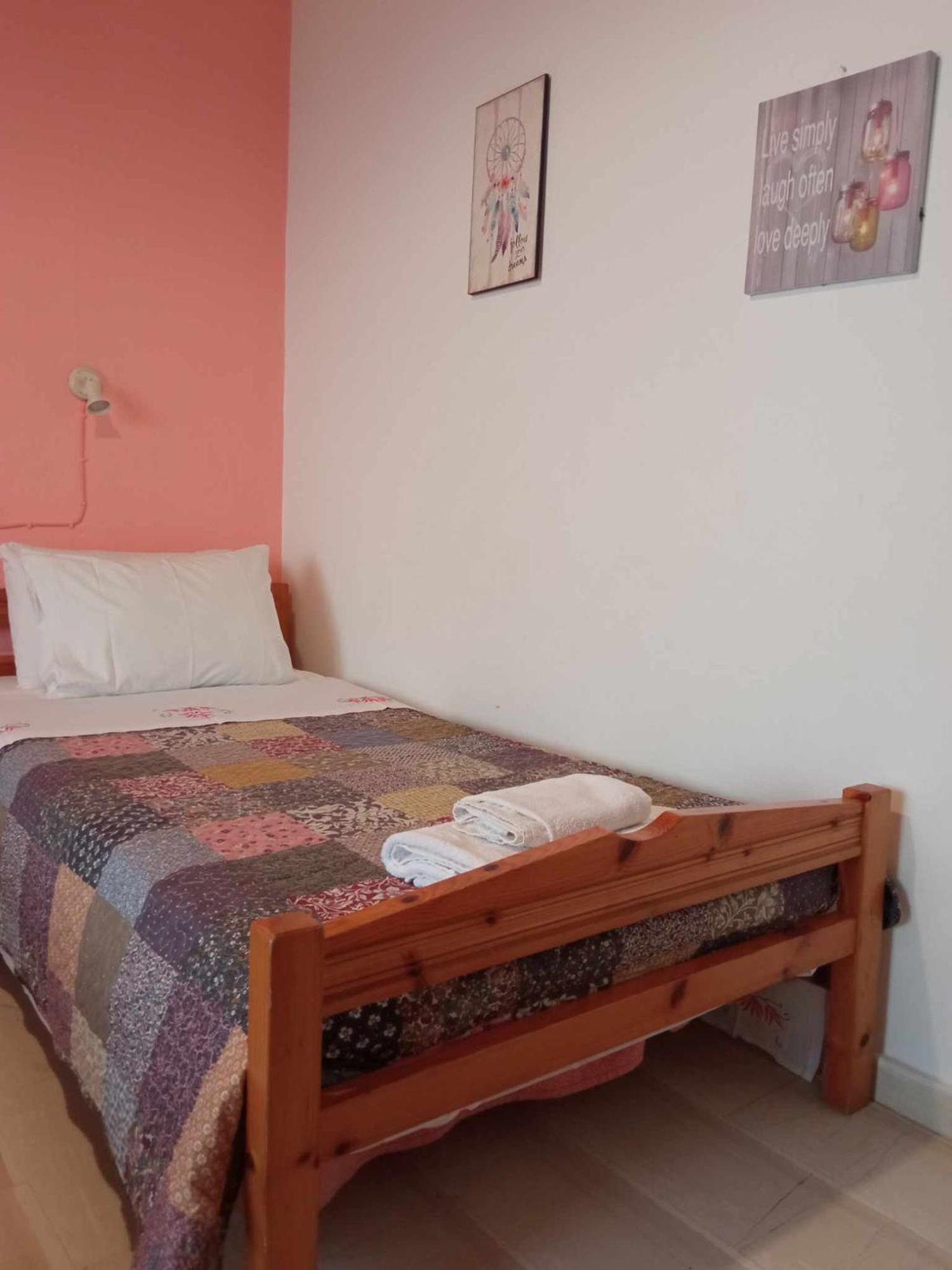 Eftichia Apartment Рода Екстериор снимка