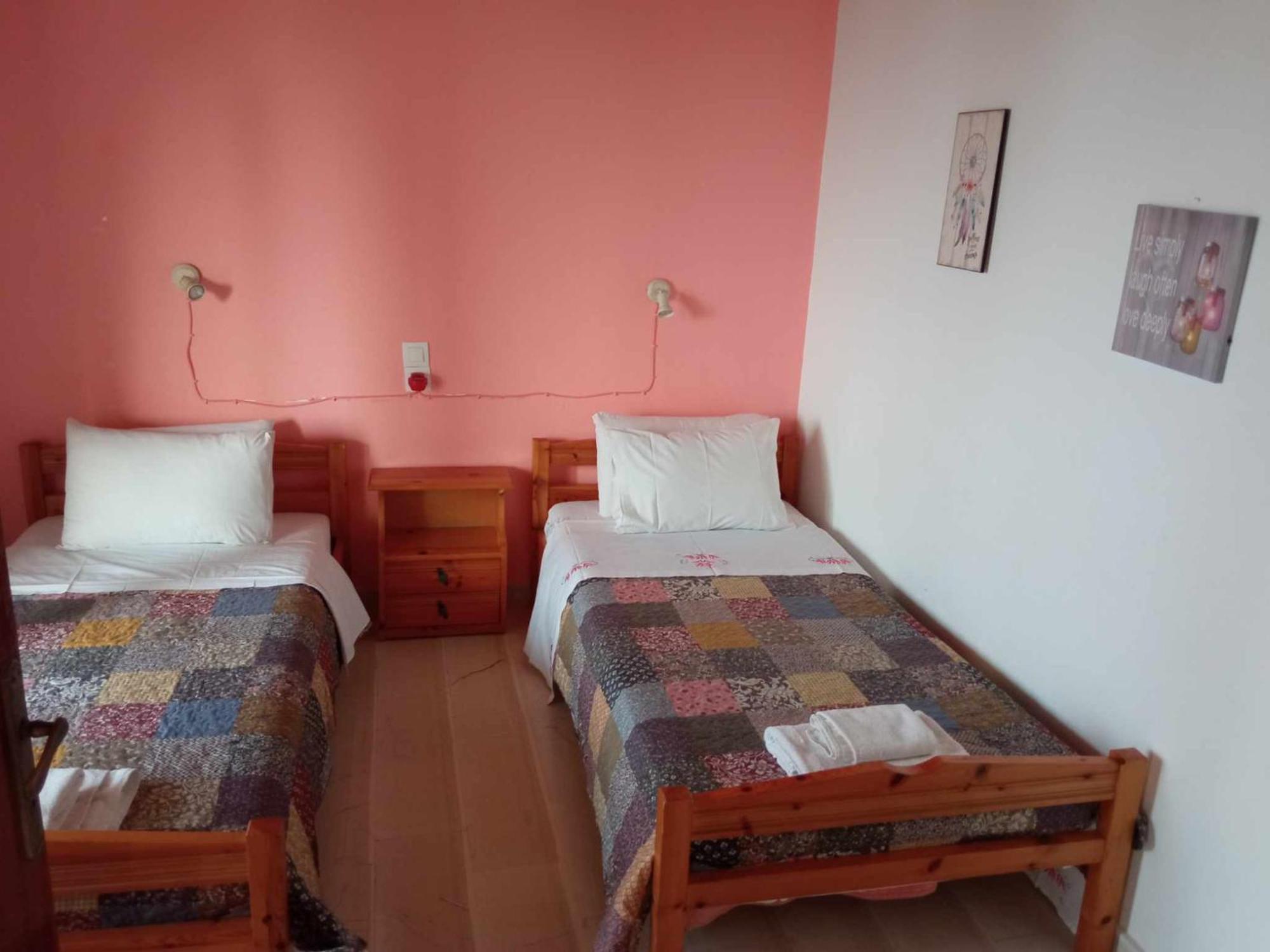 Eftichia Apartment Рода Екстериор снимка